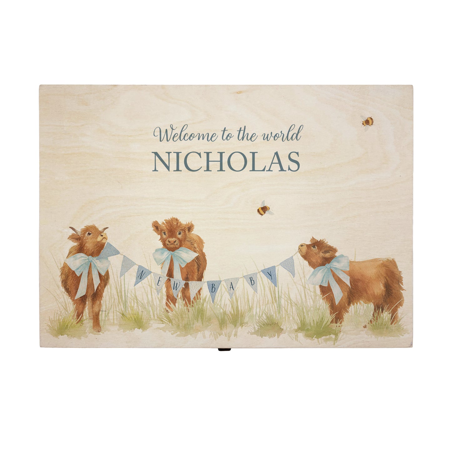 Large sized wooden pine personalised keepsake box. The design theme is perfect for New babies, Welcome to the world, baby showers and christenings. This design has baby highland cow calves in meadow style grass and a buzzy Bee flying around. This design can be personalised by adding a beautiful bunting and a luxurious bow around their necks in blue or pink. Add the extra special touch to your special occasion.