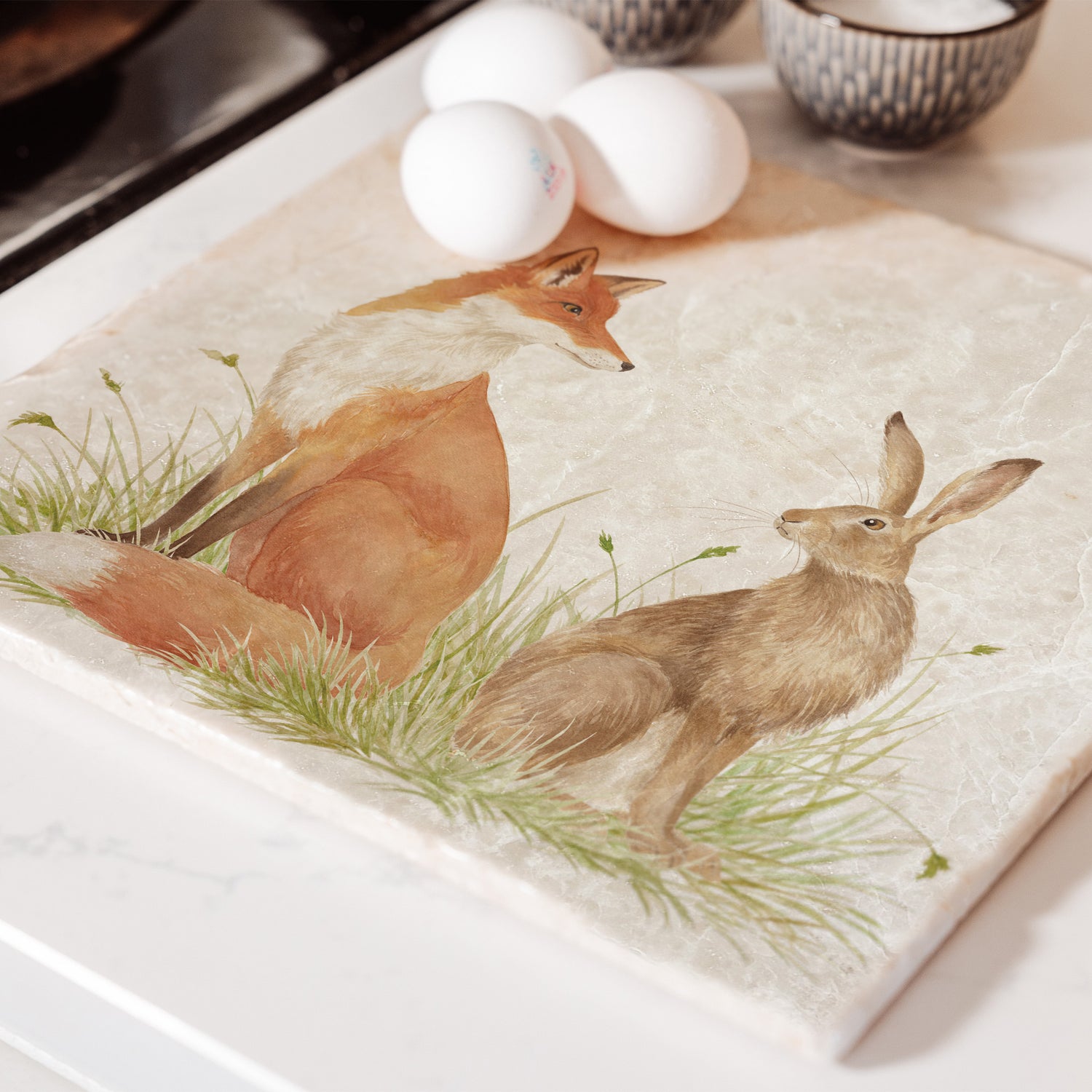 Water colour design featuring a Fox and Hare on our Large marble platter. Sat in a meadow style scenery. Some will question are they friend or Foe?