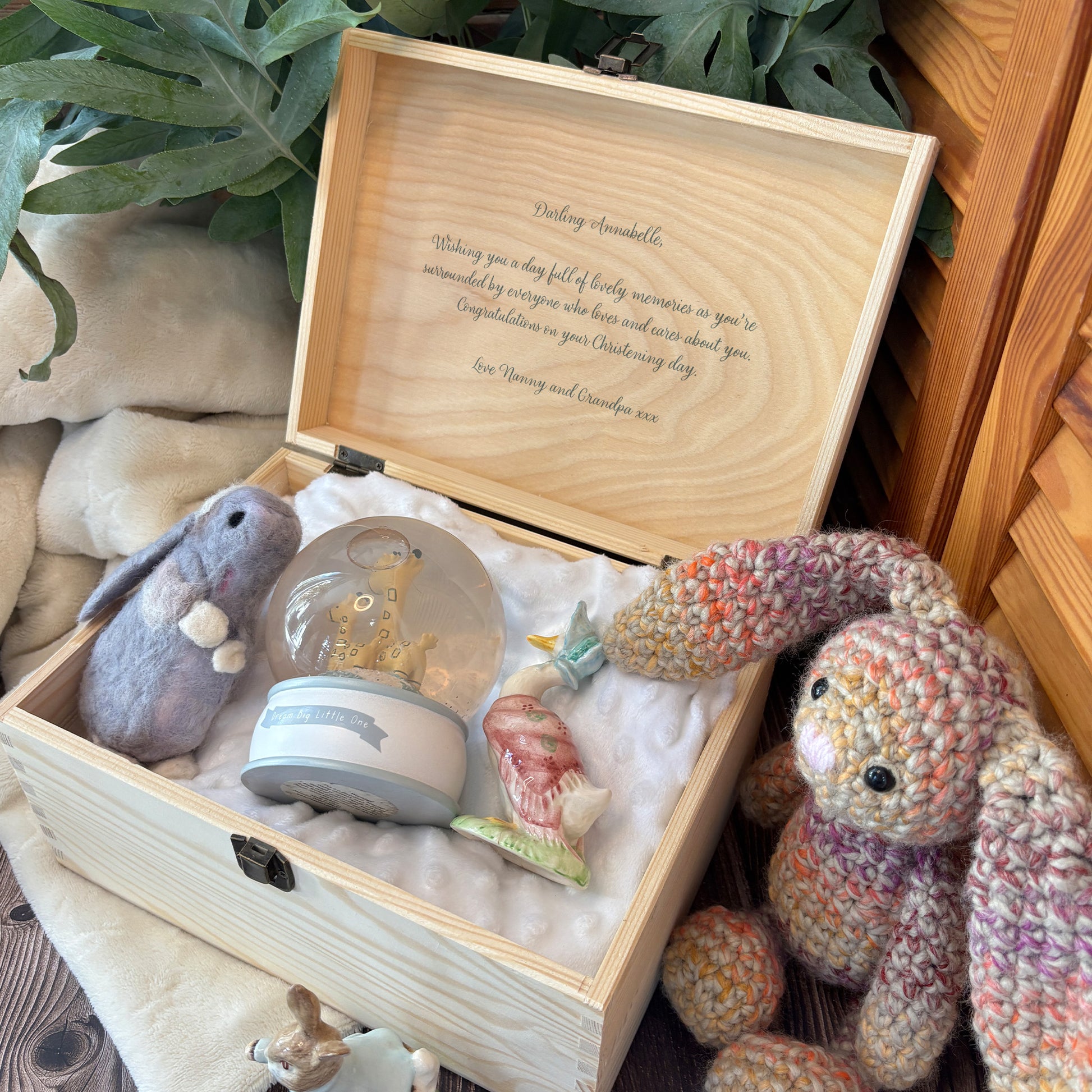 Add an extra special touch with a unique inscription on the inside of your wooden personalised box for Christening gifts, Baby shower gifts and new baby gifts.