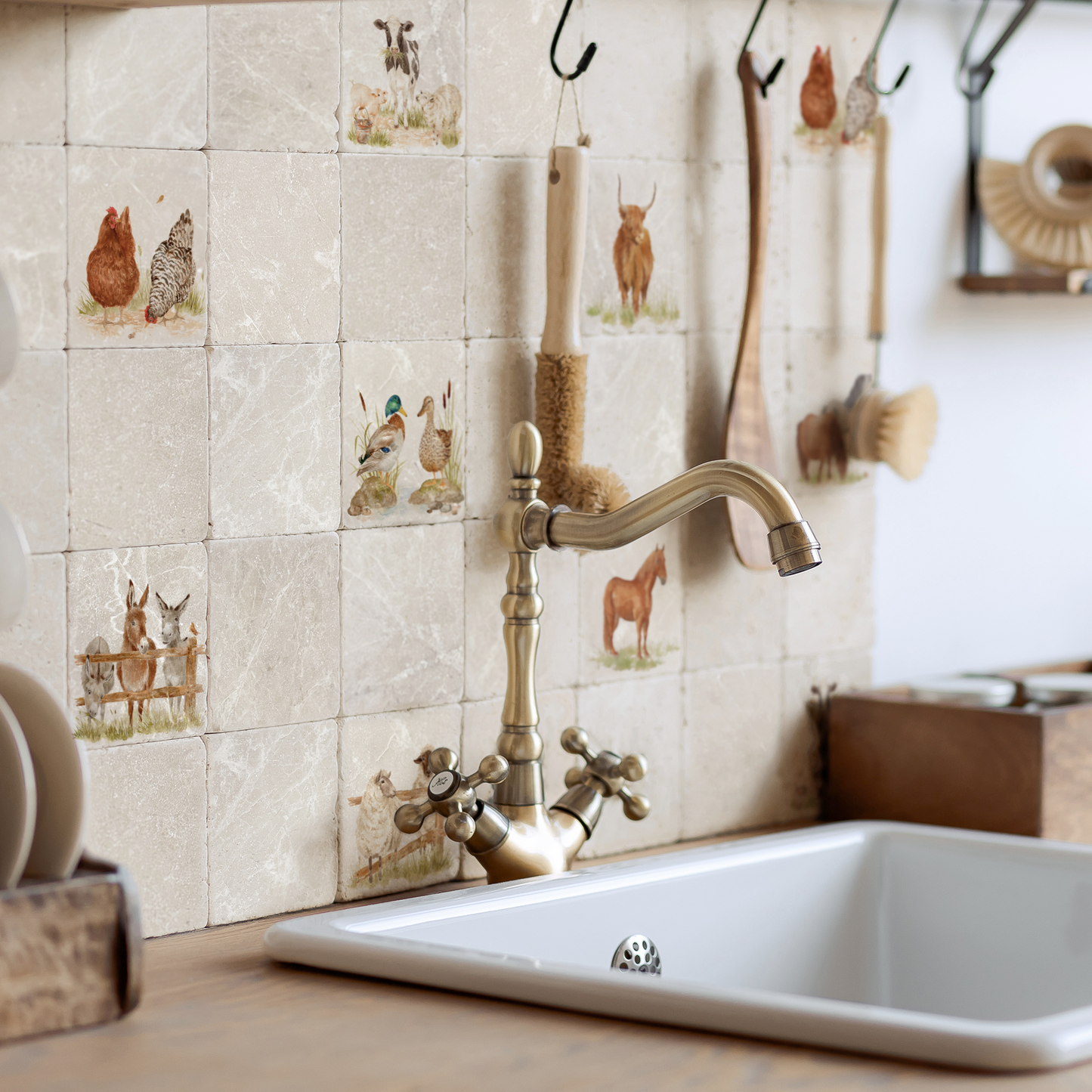 A wall tile mix of Farmyard animals creating the ultimate countryside animal  kitchen design. 