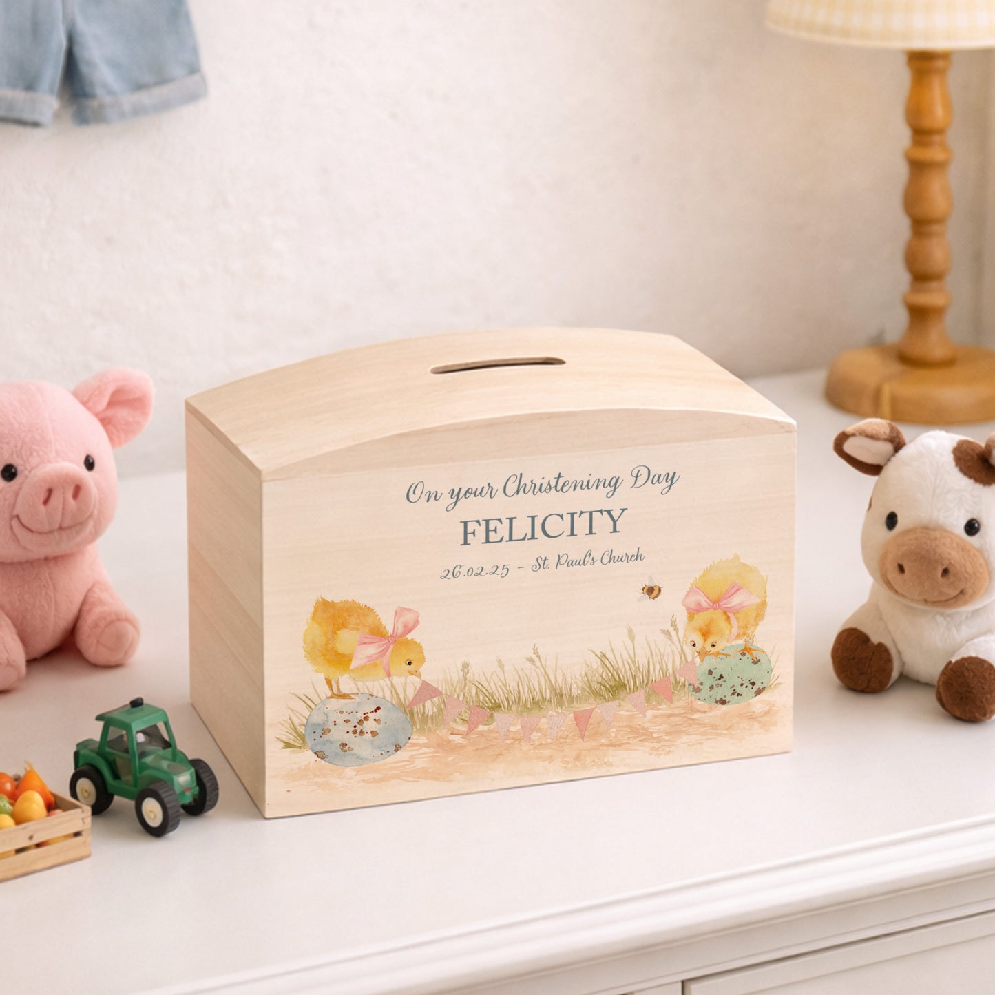 Chicks with bunting and bows in a water colour design, the perfect money box for your little savers. Newborn, birthday and christening gift. 