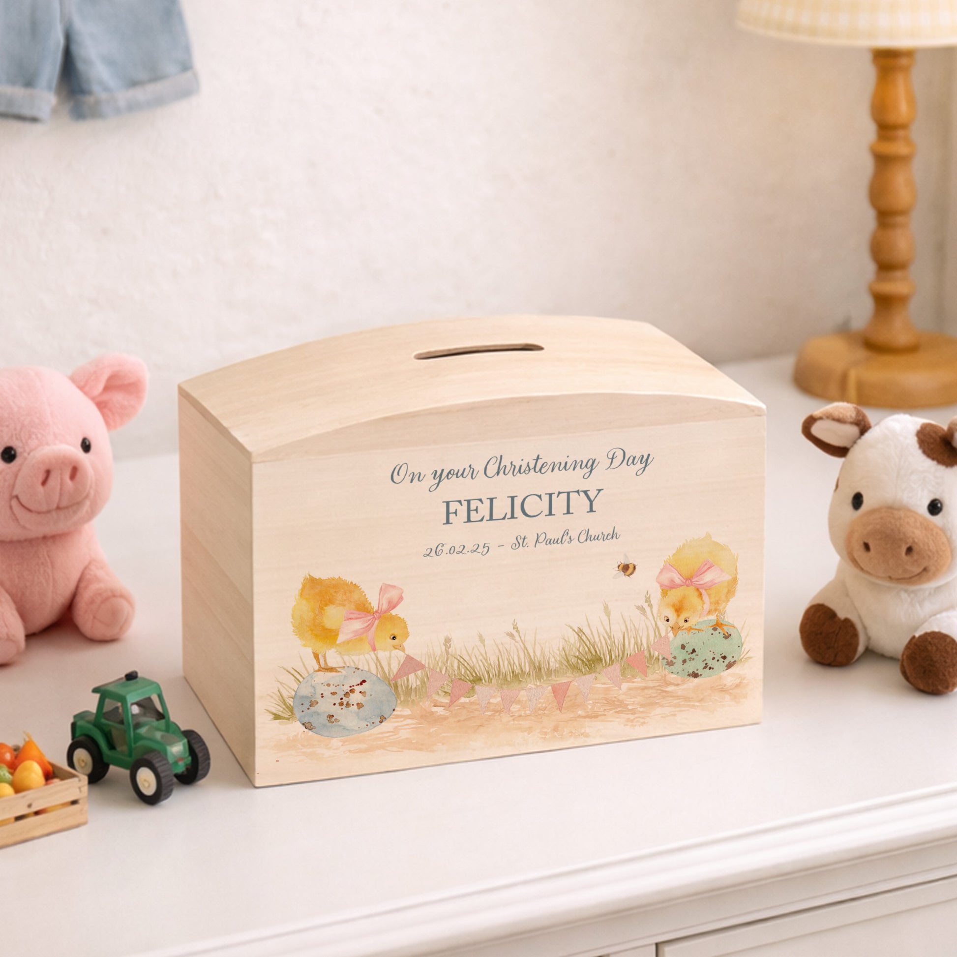 Chicks with bunting and bows in a water colour design, the perfect money box for your little savers. Newborn, birthday and christening gift. 