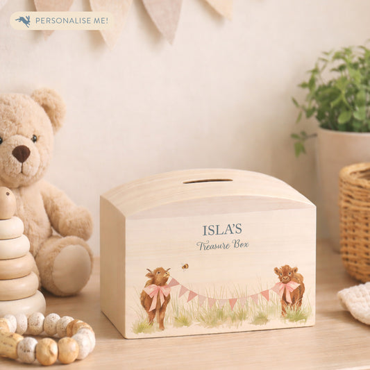 Highland Cow with bunting and bows in a water colour design, the perfect money box for your little savers. Newborn, birthday and christening gift. 