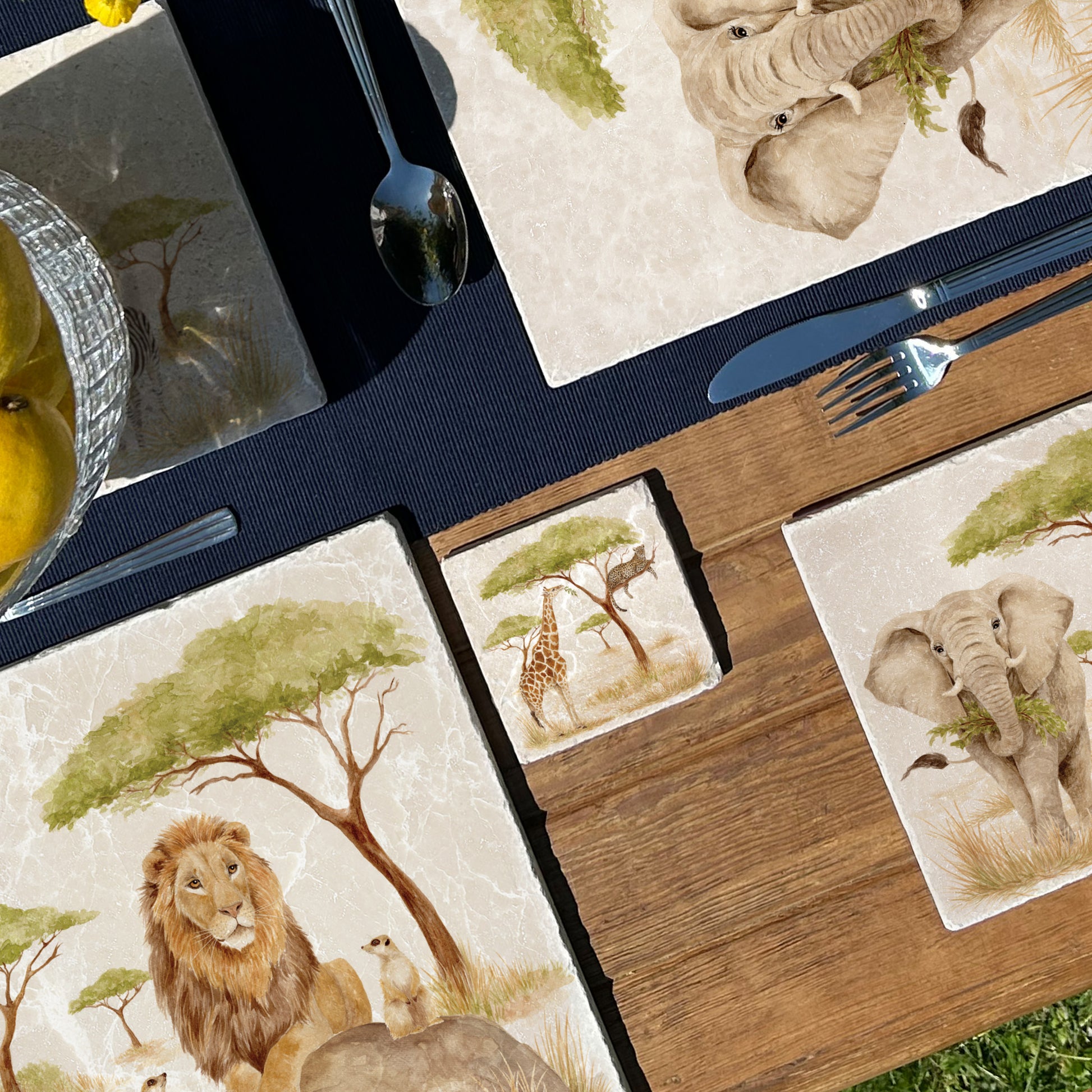 The Savannah Collectors set is perfect for the safari lover, featuring beautiful watercolour designs on our much loved marble platters and coasters. You can find a Giraffe and Leopard on these set of 4 coasters