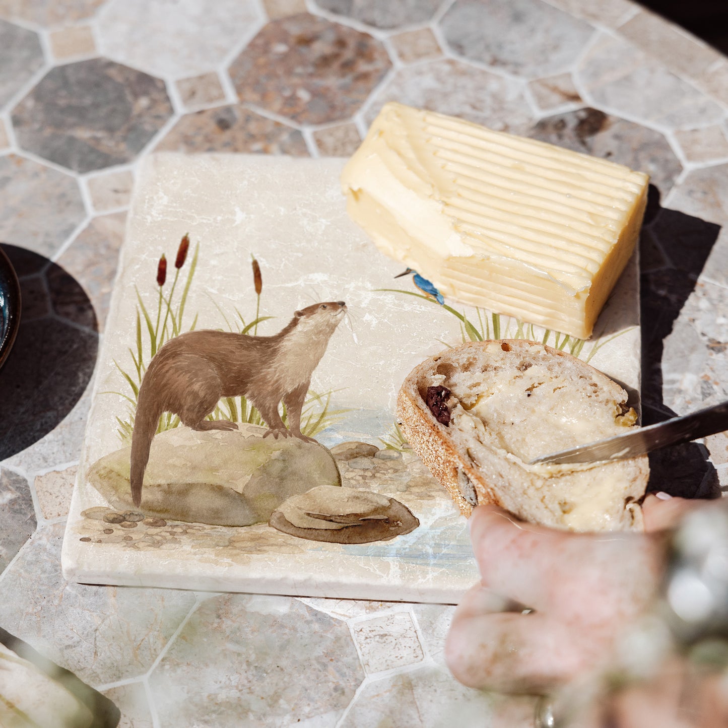 Otter and Kingfisher down by the Riverbank watercolour design on our natural marble stone platter. Perfect worktop saver. 