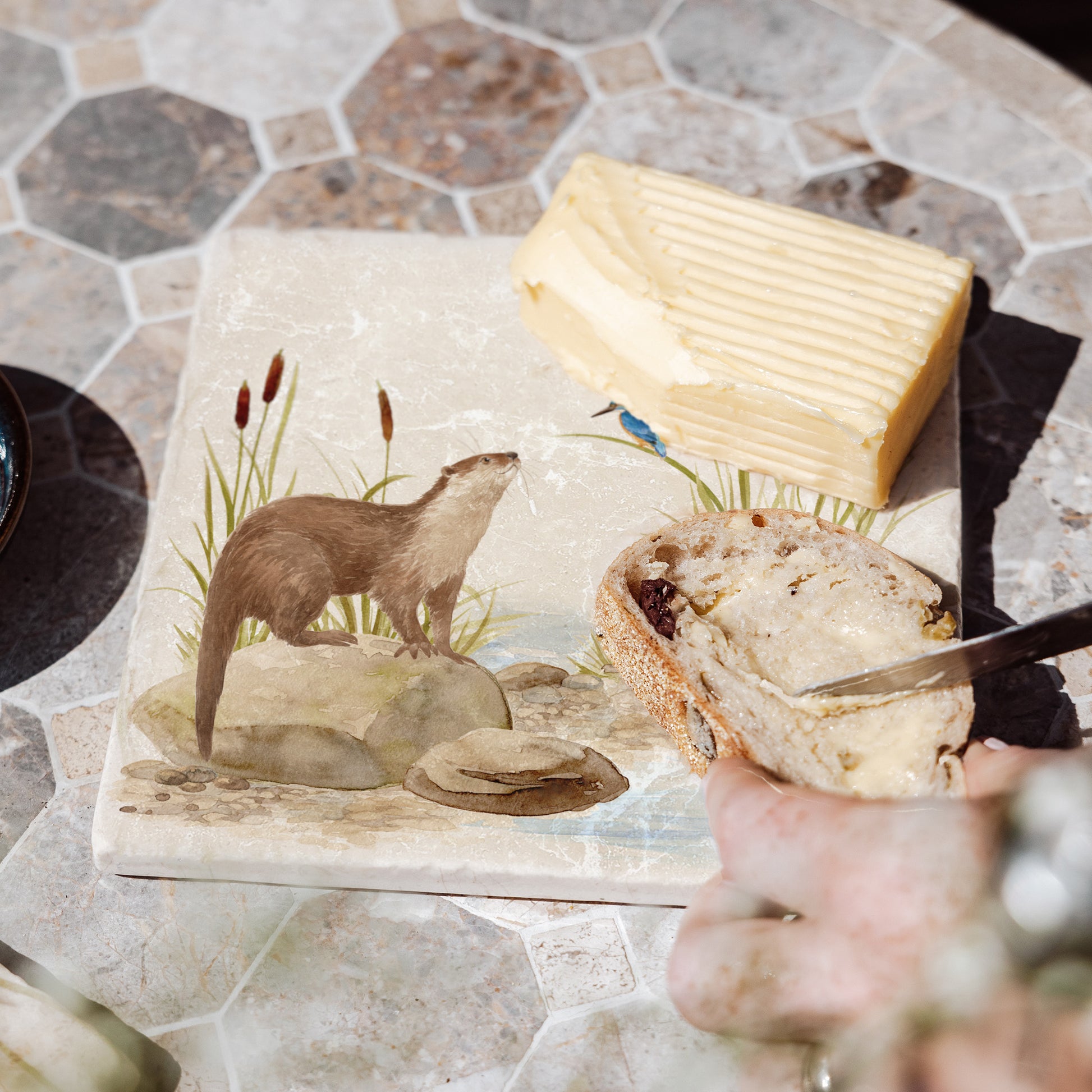 Otter and Kingfisher down by the Riverbank watercolour design on our natural marble stone platter. Perfect worktop saver. 