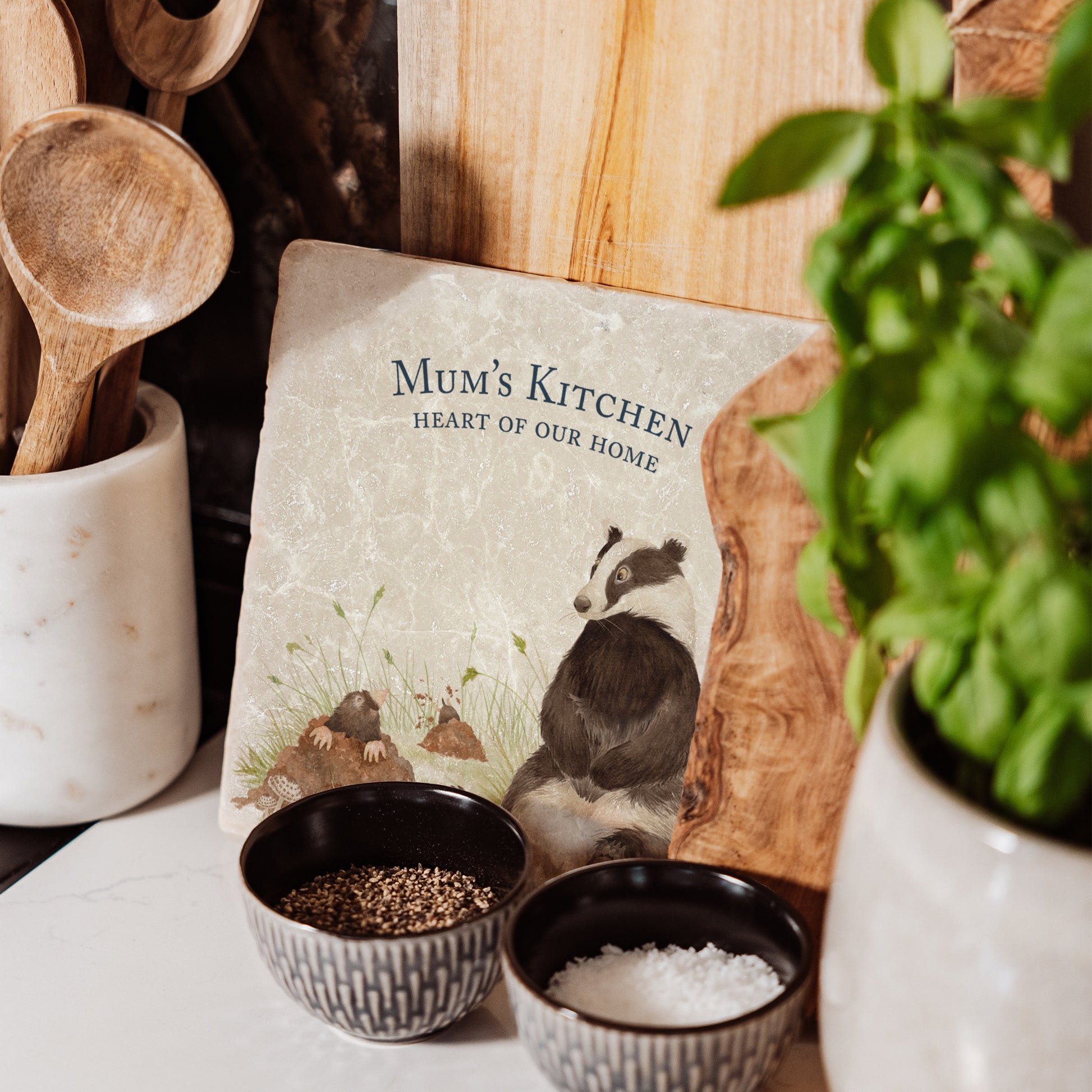 Badger and Mole design on natural stone, the perfect woodland pair to fill your home with countryside delights. Featuring The Humble Hares unique watercolour style showing how you can customise your platter.